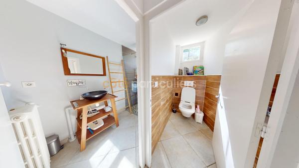 Vente
                Maison280 m² - 9 Pièces -
                    TARBES (65000)