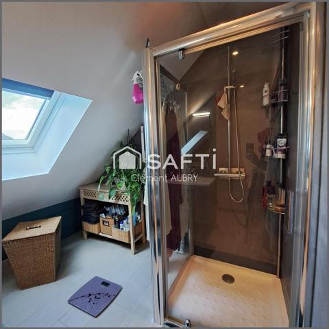 Beau pavillon familial avec terrain !