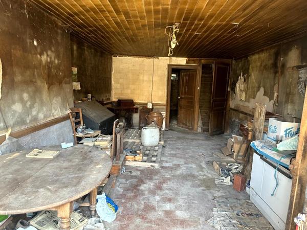 Maison à vendre avec grange attenante et terrain VITTEAUX (21)