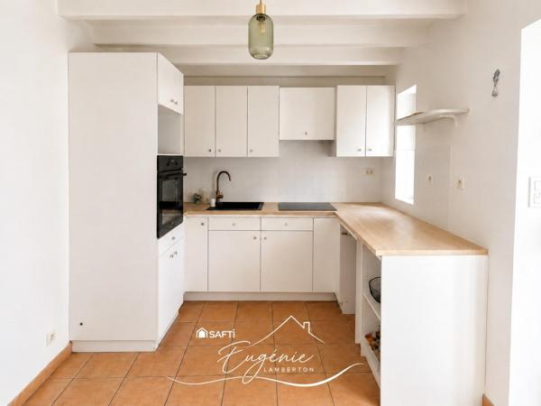 Maison de caractère – Beaux volumes, pierre et poutres apparentes