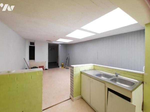 IMMEUBLE A USAGE MIXTE 