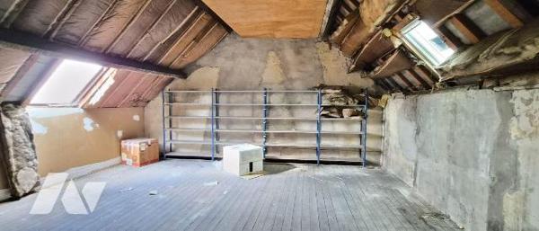 En plein centre d' ETAPLES,

Venez découvrir ce maison, anciennement utilisé comme bureaux co...