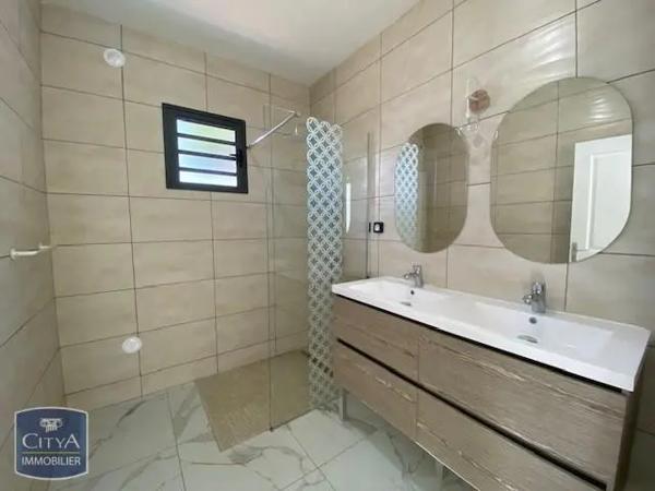 Maison à louer 4 pièces 94m²