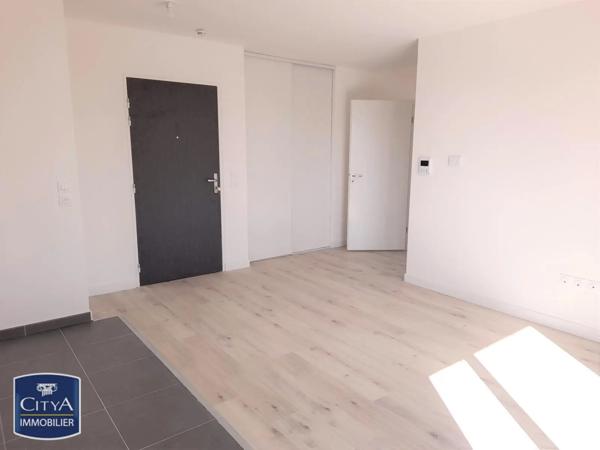 Appartement à louer 2 pièces 40.4m²