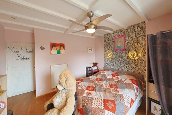 Maison à vendre 8 pièces proche de MONTREVEL EN BRESSE (01)