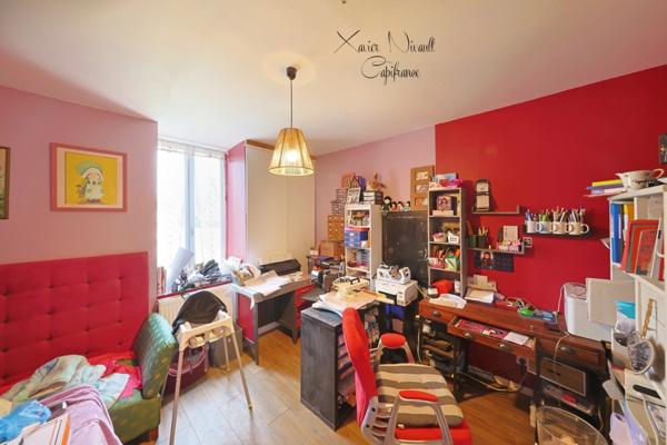 Maison à vendre 8 pièces proche de MONTREVEL EN BRESSE (01)