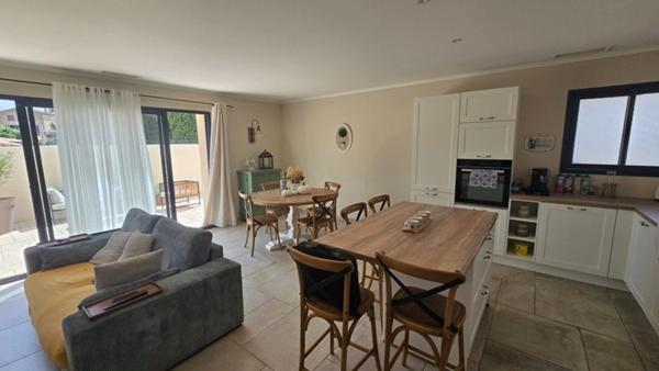 Maison à vendre 4 pièces VILLEDUBERT (11) 114m2 sur terrain 700 m2