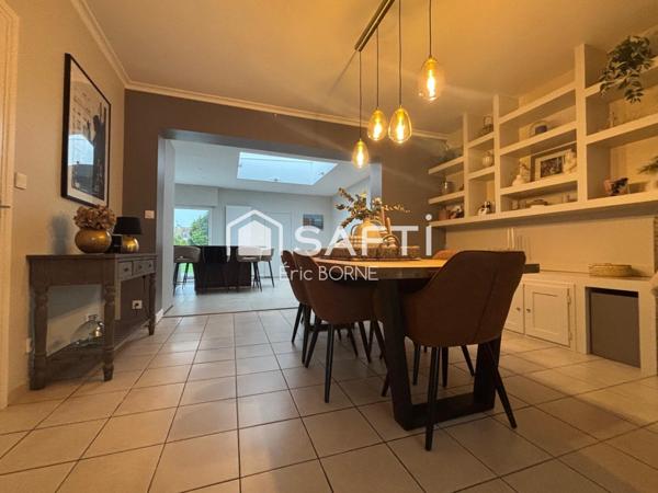 Longuenesse - Proximité immédiate jardin public - 5 chambres ( Suite parentale en rdc )  . Aucun travaux à prévoir