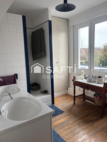 Longuenesse - Proximité immédiate jardin public - 5 chambres ( Suite parentale en rdc )  . Aucun travaux à prévoir