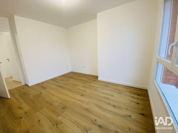 Location appartement 4 pièces 83 m² Verlinghem