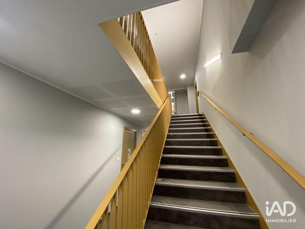 Location appartement 4 pièces 83 m² Verlinghem