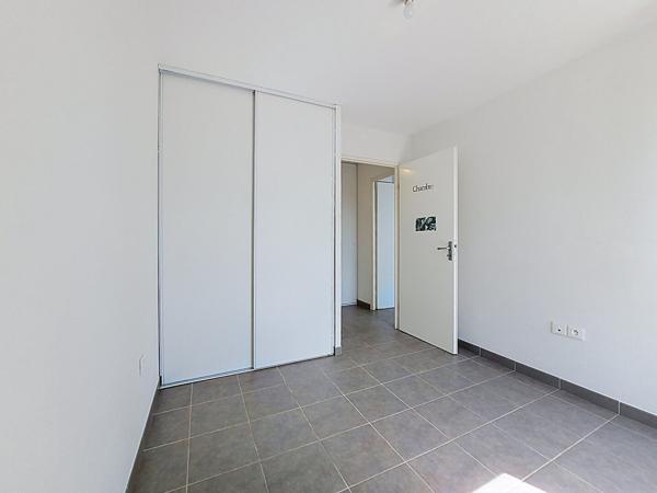 A VENDRE - TOULOUSE entre Lalande et Aucamville - Appartement T3 57m² et deux places de parking en sous-sol