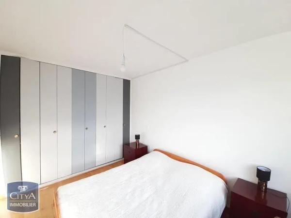 Appartement à louer 3 pièces 81.33m² Lille (59000)
