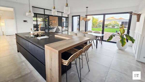 Maison d’Architecte Contemporaine avec Dépendance – 10 min de Nantes et de l’Aéroport