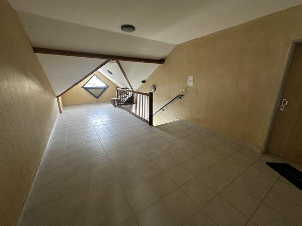 Appartement
         4 pièces
        - 104 m² 235 000 €*