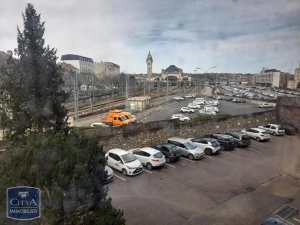 Fonds de commerce à vendre 121m²