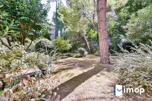 Beau 2 pièces en plein coeur d'Avignon