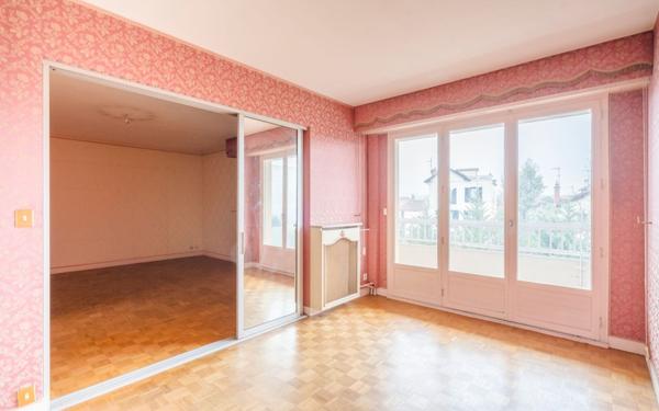Appartement à vendre    3 pièces • 65 m2 Gagny