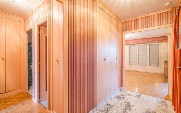 Appartement à vendre    3 pièces • 65 m2 Gagny