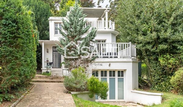 maison Art Deco DE 1929 quartier prisé Ste Wandrille,futur coeur de ville 2025 avec gallerie marchande 10mn à pied