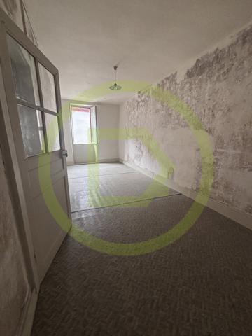 Maison à CHENERAILLES (23130)