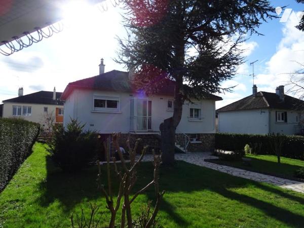 MAISON A VENDRE à L'HUISSERIE (53970)