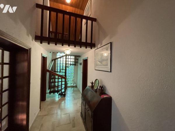 Saint Pierre Quiberon- Maison contemporaine avec 3 chambres dont une au rez-de-chaussée.