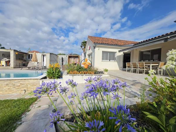 Vente                                                      Maison
                        
                     5 pièces                      157 m2                     à Tarbes