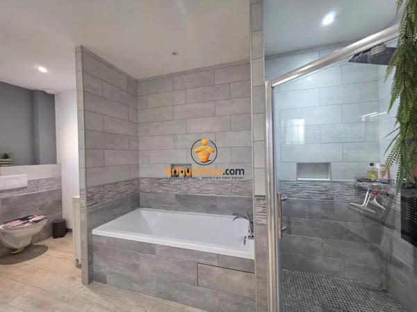 Vente                                                      Maison
                        
                     5 pièces                      157 m2                     à Tarbes