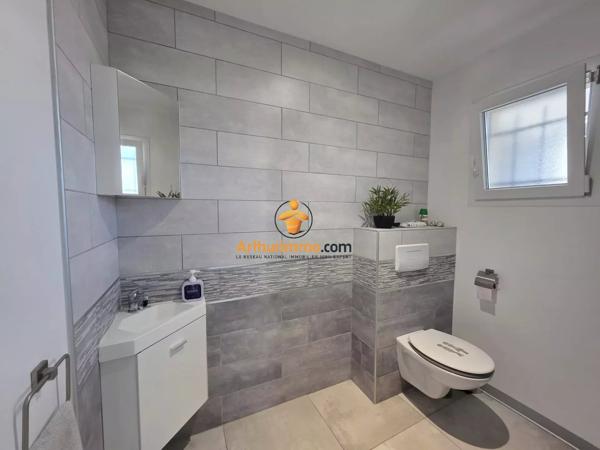 Vente                                                      Maison
                        
                     5 pièces                      157 m2                     à Tarbes