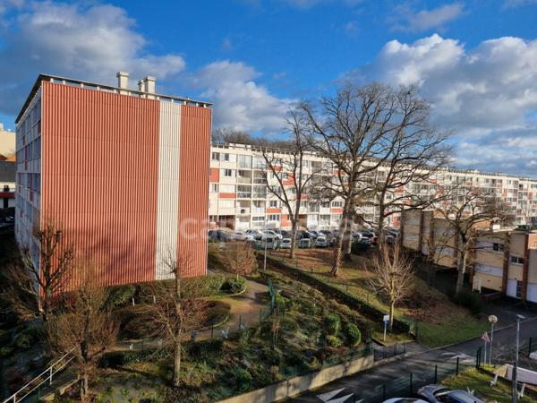 72700 ALLONNES - APPARTEMENTS 3 CHAMBRES