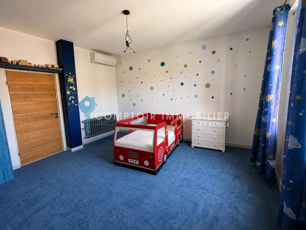 Maison 7 pièce(s) 5 chambre(s) 220 m²