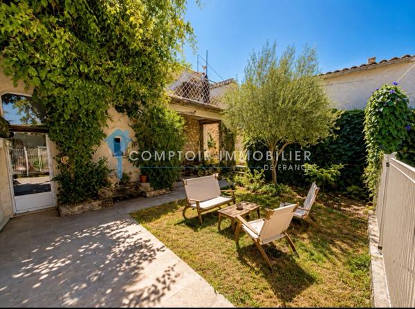 Maison 7 pièce(s) 5 chambre(s) 220 m²