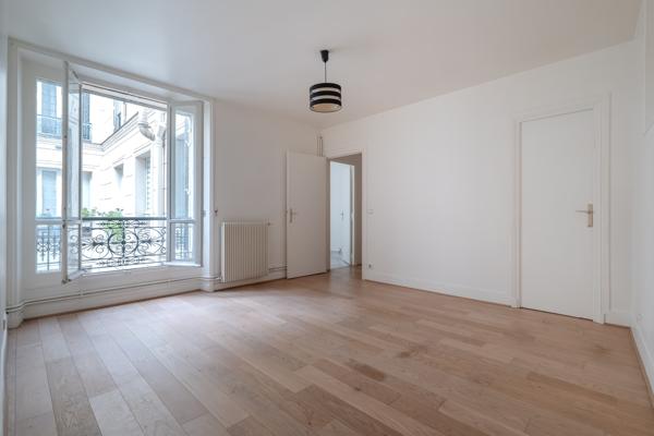 Appartement · Vente Paris (75008) 3 pièces · 57m²