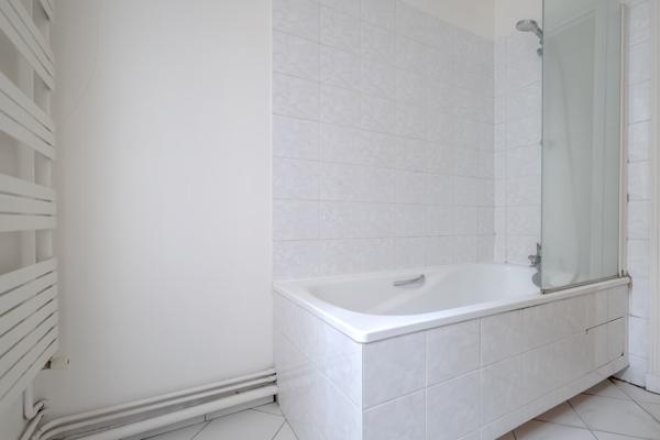 Appartement · Vente Paris (75008) 3 pièces · 57m²