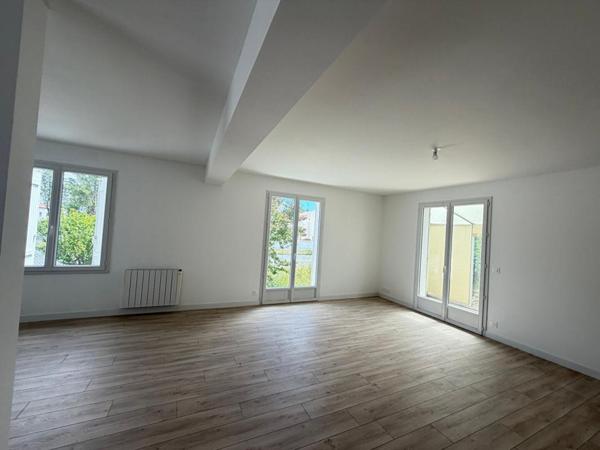 Saujon  Maison de plain pied 3 pièce(s) 75.8 m2