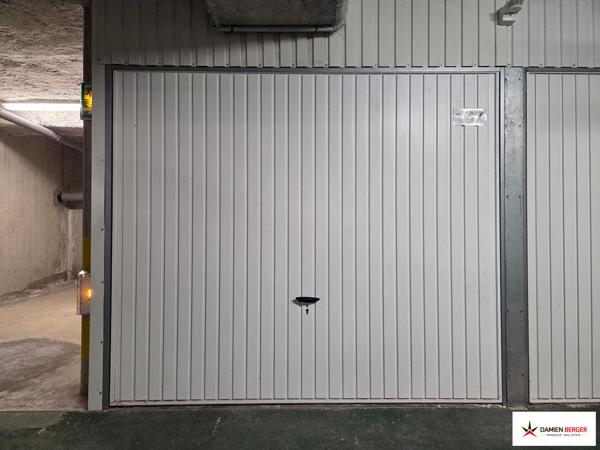 Garage fermé en sous-sol vieux port La rochelle