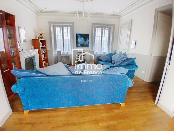 Maison St Jean Sur Mayenne 200 m2