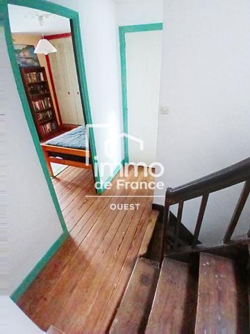 Maison St Jean Sur Mayenne 200 m2