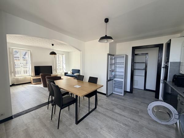 CARCASSONNE CENTRE-VILLE Superbe appartement rénové avec garage
