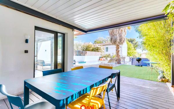 Maison à vendre    4 pièces • 155 m2 Marseille 12