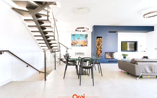 Maison à vendre    4 pièces • 155 m2 Marseille 12