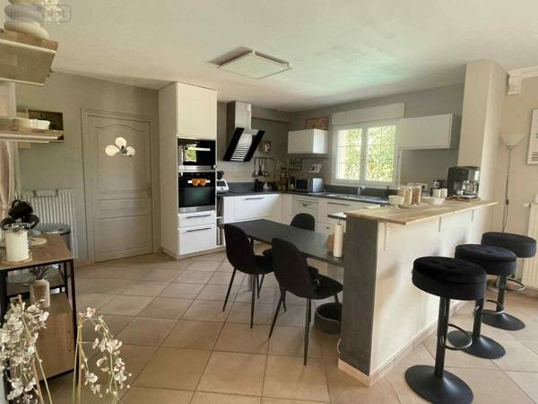 Maison à vendre à Distré dans le Maine-et-Loire (49400), ref : 49075-649