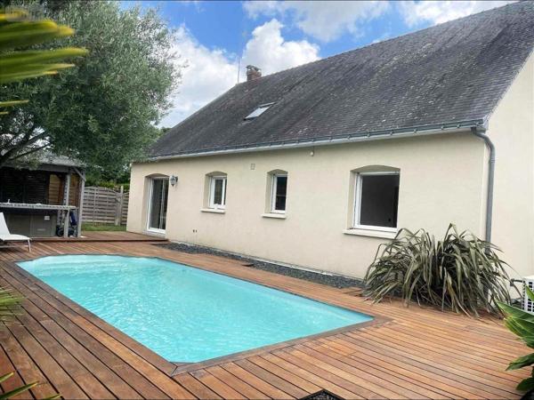 Maison à vendre à Distré dans le Maine-et-Loire (49400), ref : 49075-649