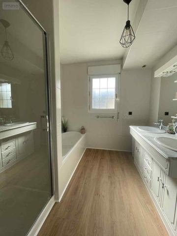 Maison à vendre à Distré dans le Maine-et-Loire (49400), ref : 49075-649