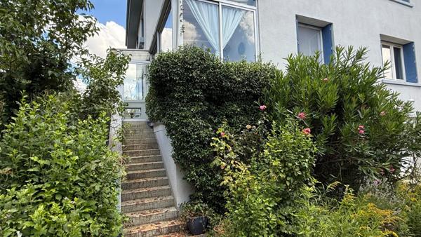 Tarbes Urac Sendère, proche centre  écoles et commerces belle maison  de 200 m² 5 chambres, dépendances, vue Pyrénées - Terrain de 1 347,00 m²