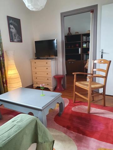 Tarbes Urac Sendère, proche centre  écoles et commerces belle maison  de 200 m² 5 chambres, dépendances, vue Pyrénées - Terrain de 1 347,00 m²