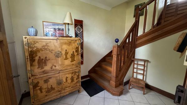Tarbes Urac Sendère, proche centre  écoles et commerces belle maison  de 200 m² 5 chambres, dépendances, vue Pyrénées - Terrain de 1 347,00 m²