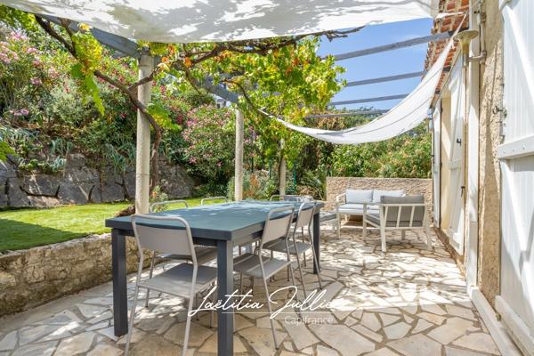 EXCLUSIVITÉ – Villa T5 de 117 m² avec piscine, vue panoramique et espace indépendant – Marseille 11ème - La Barasse