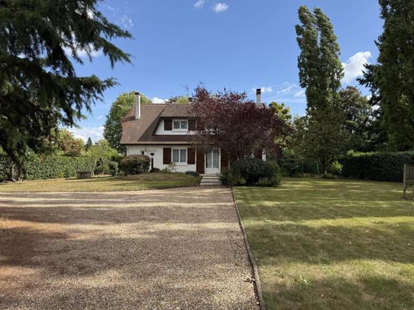 Vente Maison 7 pièces 142 m2 à Ivry-la-Bataille